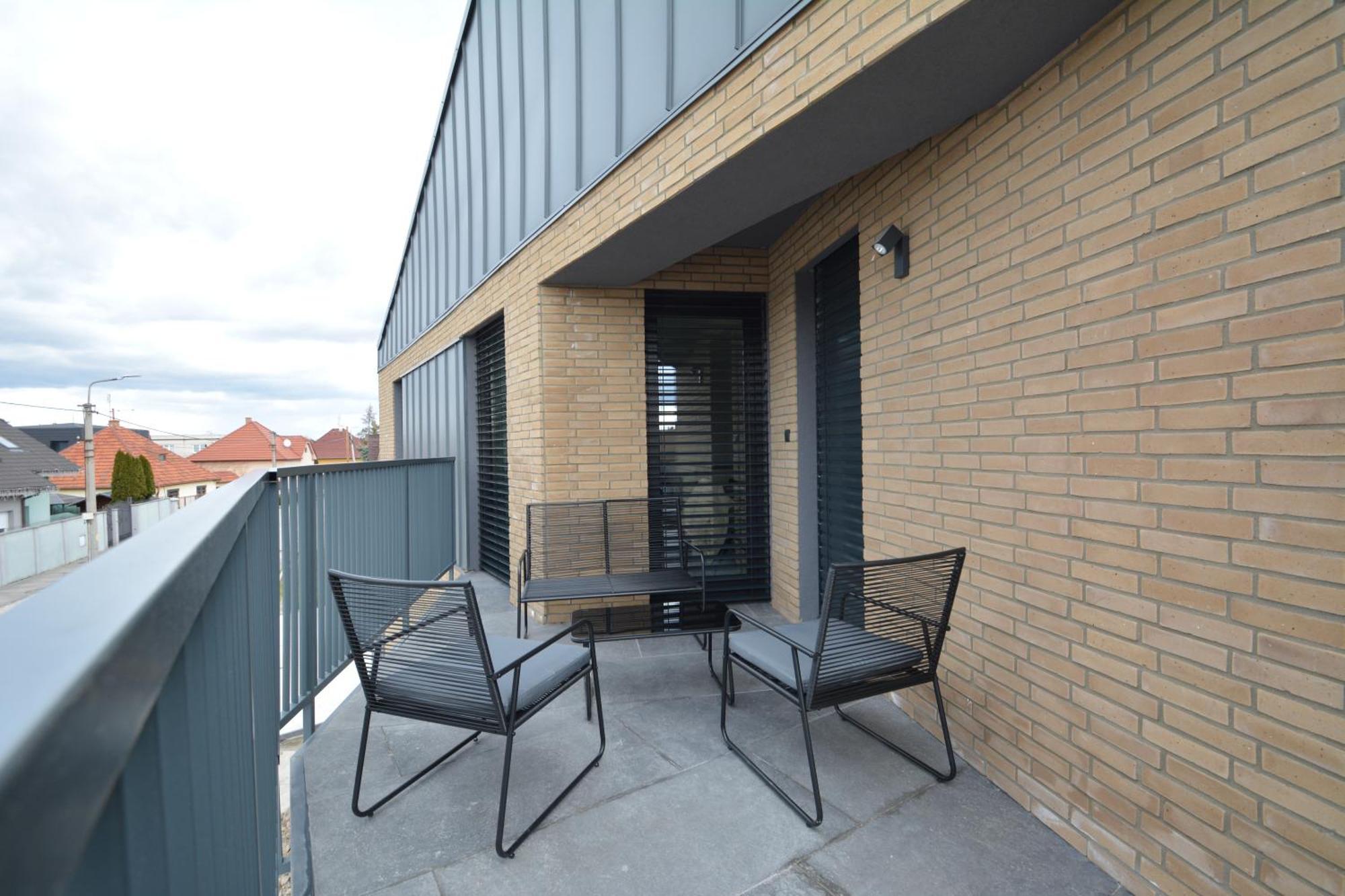 Apartments Sered Sered' Extérieur photo